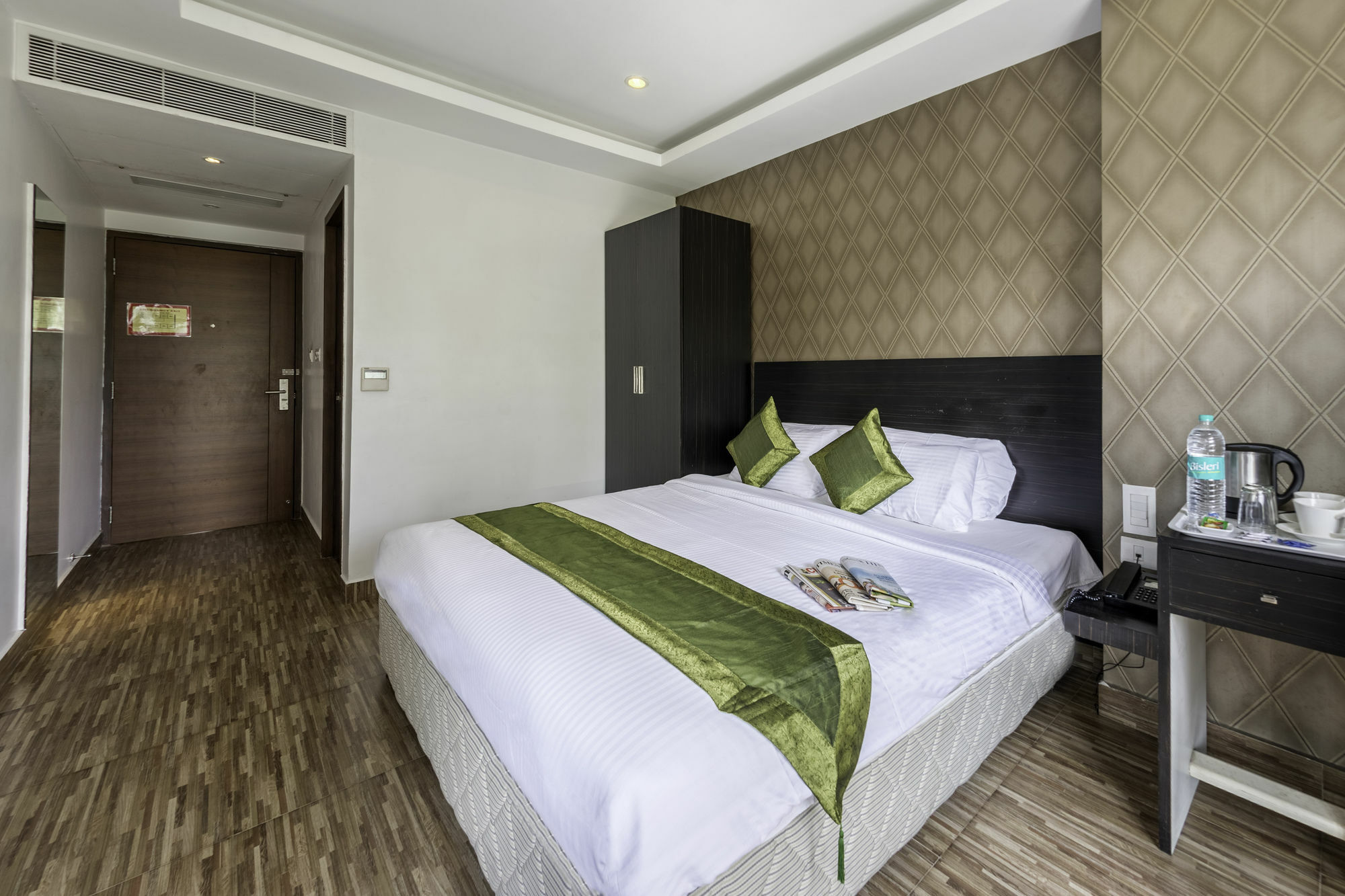 Treebo Trend J'S Five Two Boutique Hotel Chennai Luaran gambar